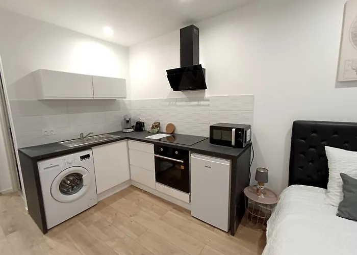 Garnavie - Centre - Les Halles *